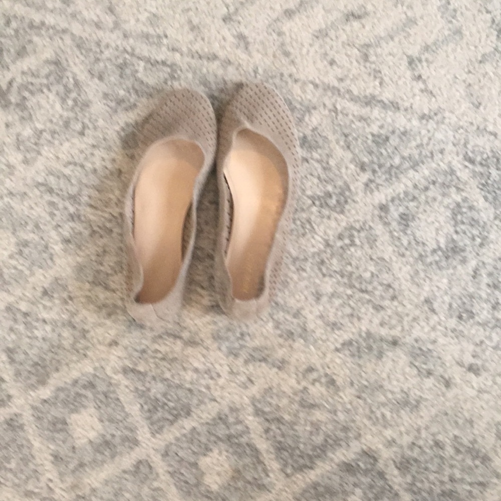 Nine West flats